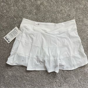 Lululemon brand new rival skirt tall in white